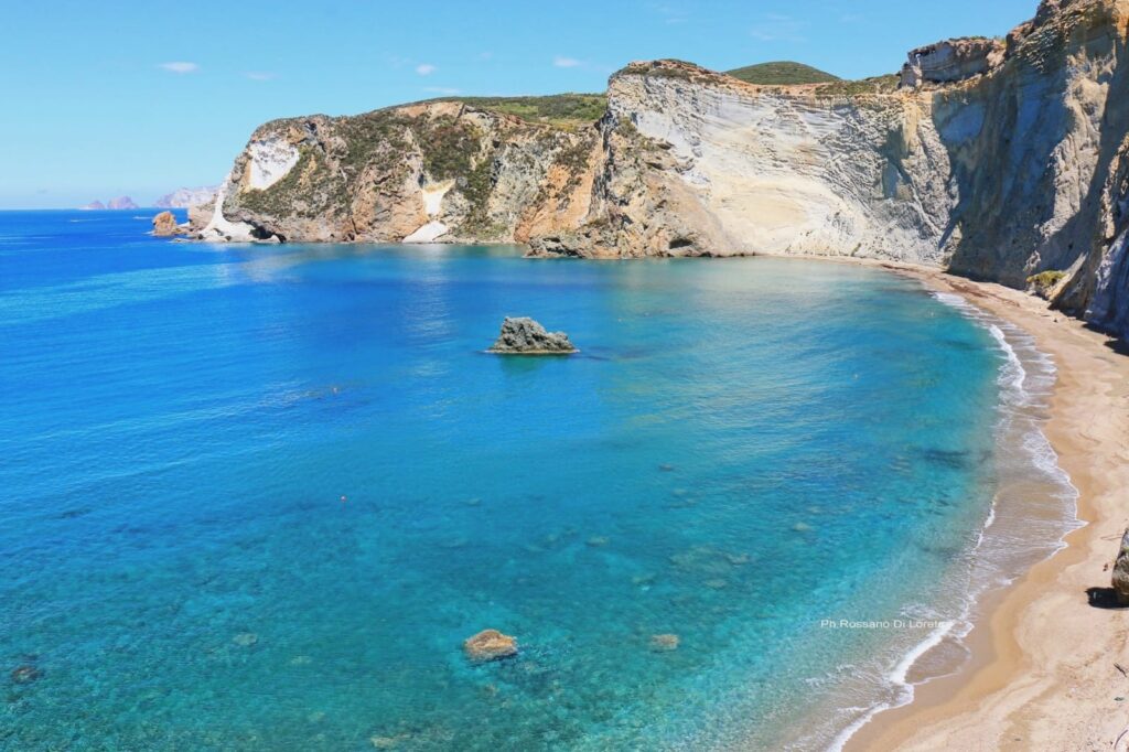 Chiaia di Luna a Ponza