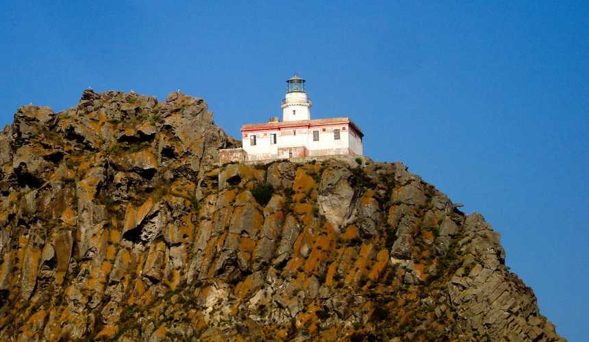 FARO DELLA GUARDIA ISOLA DI PONZA